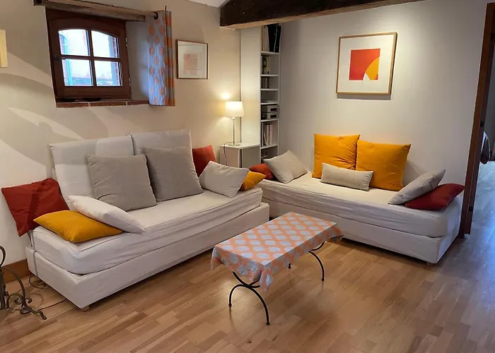 Le Loft Du Chant Du Buc Apartamento *