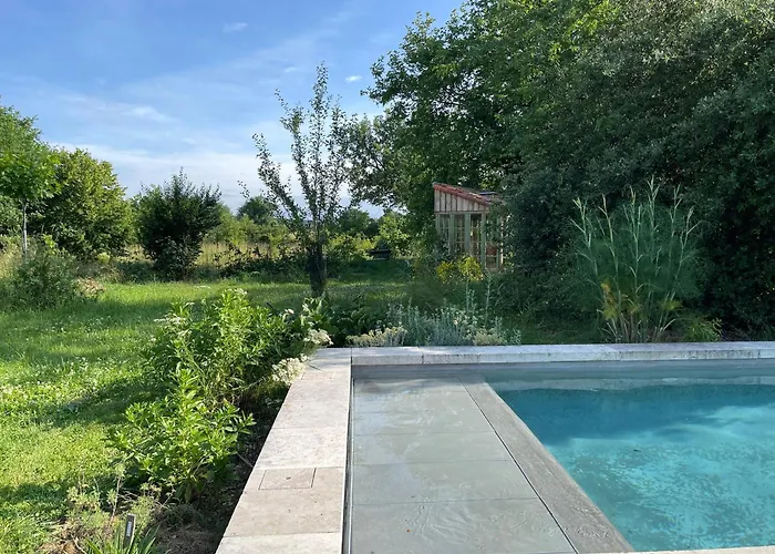 Le Loft Du Chant Du Buc Apartamento *