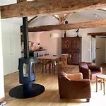 Le Loft Du Chant Du Buc